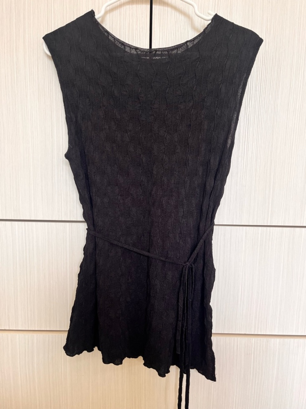 Find Me Now Sleeveless Black Knit Tunic with Tie Waist